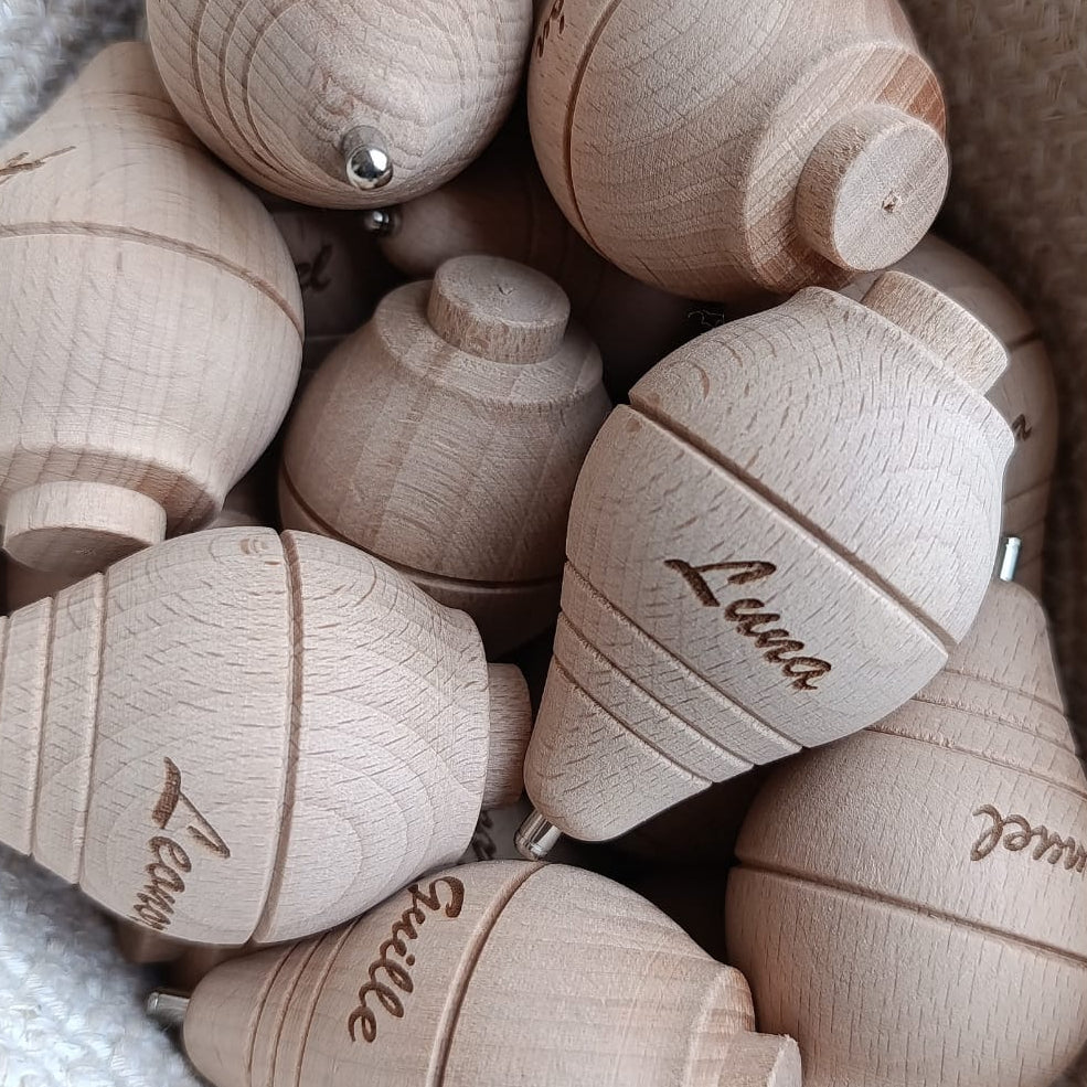 Peonzas madera eventos